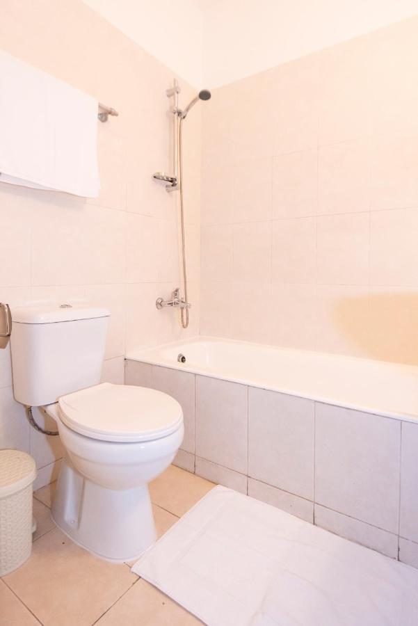 Viola Flat 303 Apartment ลาร์นาคา ภายนอก รูปภาพ